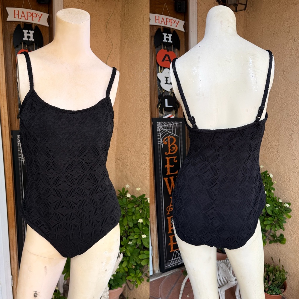 Catalina One Piece Black Swimsuit LARGE